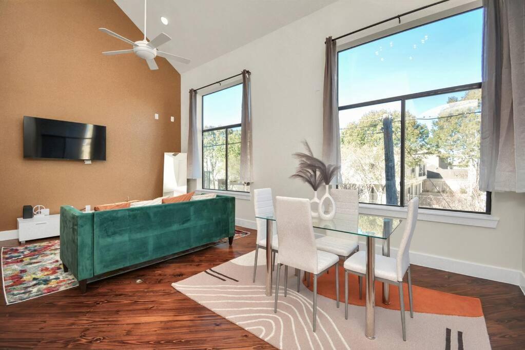 Vila 3Br/3.5Ba Three Story East Downtown Townhouse With View Houston Exteriér fotografie