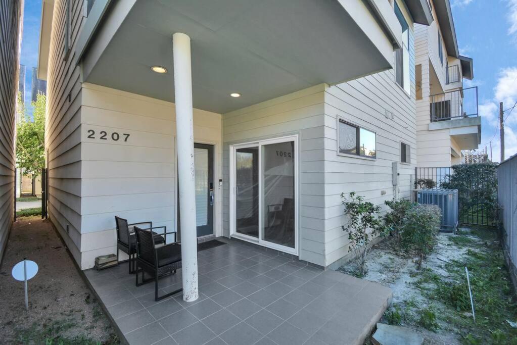 Vila 3Br/3.5Ba Three Story East Downtown Townhouse With View Houston Exteriér fotografie