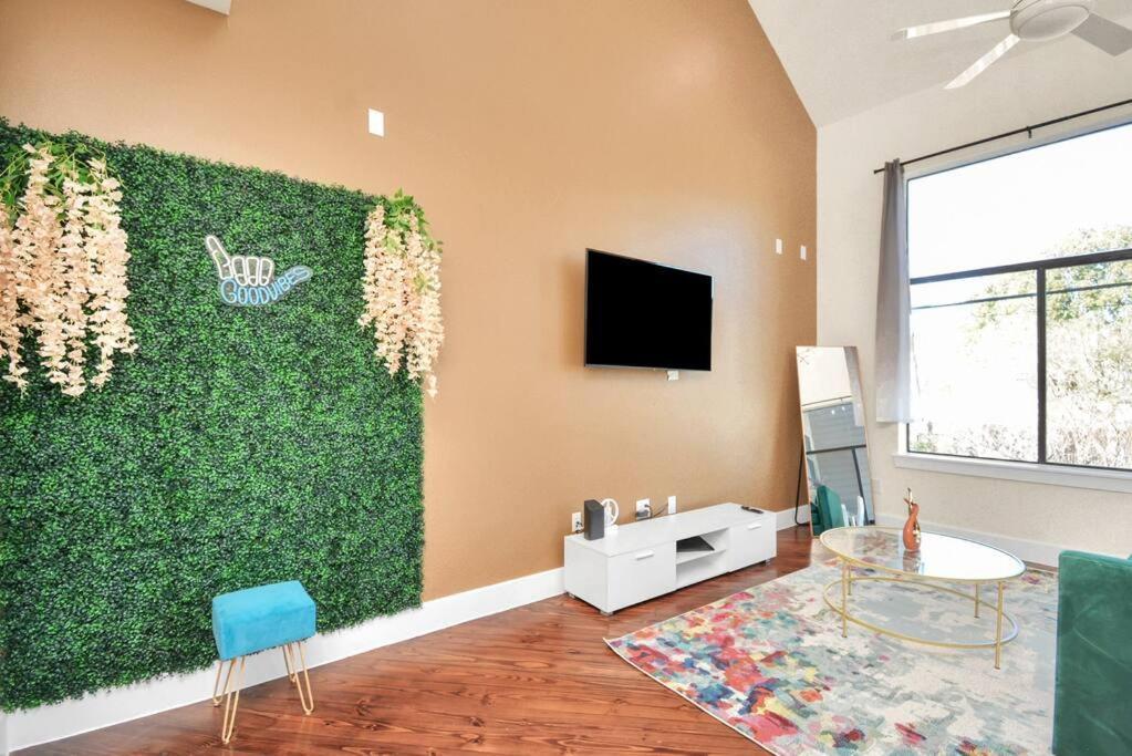 Vila 3Br/3.5Ba Three Story East Downtown Townhouse With View Houston Exteriér fotografie